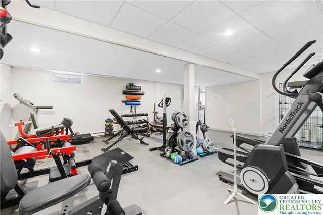 $535,000 | 402 Florentine Drive, Easton, PA 18040