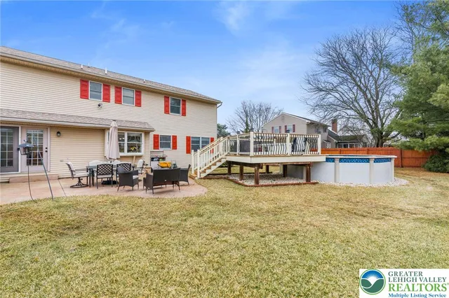 $535,000 | 402 Florentine Drive, Easton, PA 18040