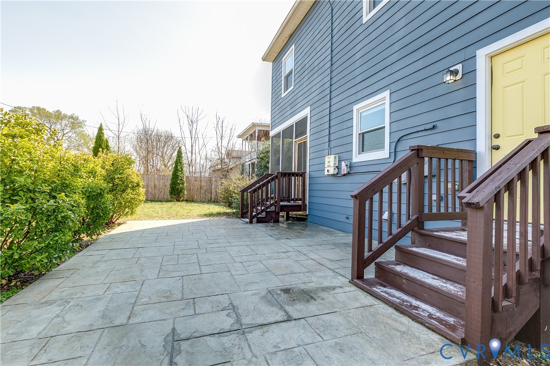 112 West Lancaster Road Richmond, VA 23222 - Photo 30 of 40 Large stamped concrete patio in your private backy