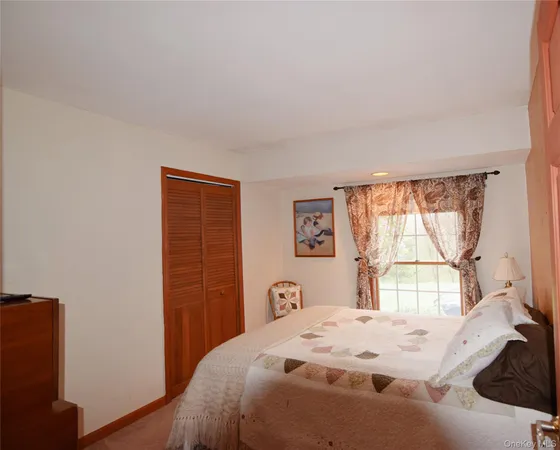 $899,000 | 32 Old Rte 199, Red Hook, NY 12571