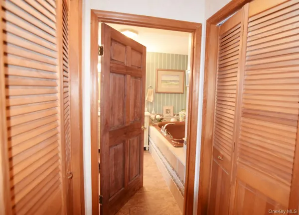 $899,000 | 32 Old Rte 199, Red Hook, NY 12571