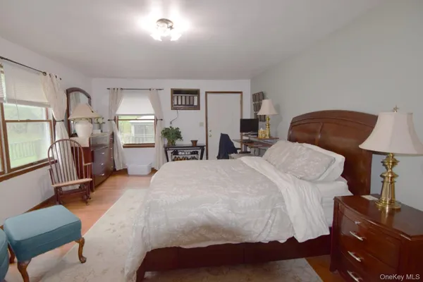 $899,000 | 32 Old Rte 199, Red Hook, NY 12571