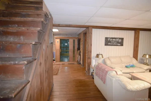 $899,000 | 32 Old Rte 199, Red Hook, NY 12571