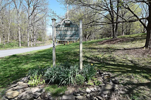 $899,000 | 32 Old Rte 199, Red Hook, NY 12571