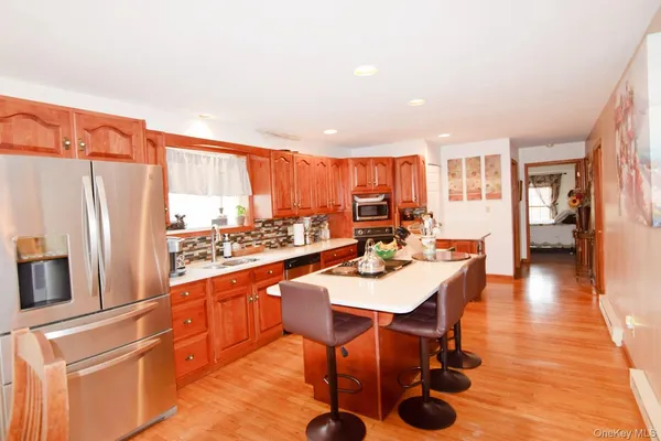 $899,000 | 32 Old Rte 199, Red Hook, NY 12571