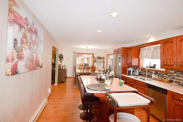 $899,000 | 32 Old Rte 199, Red Hook, NY 12571