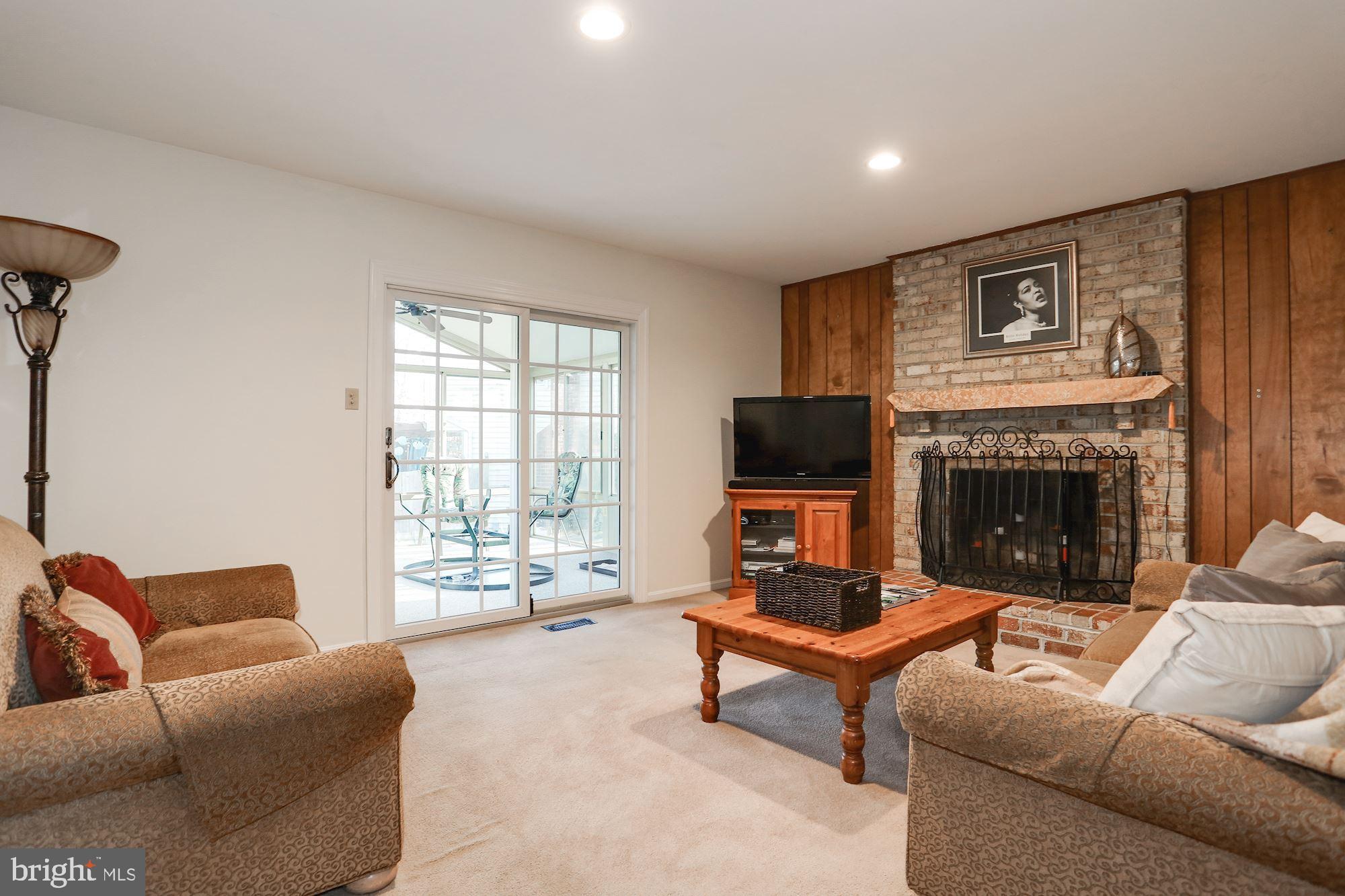6231 Covered Bridge Road Burke, VA 22015 - Photo 16 of 52 Gallery Image 16