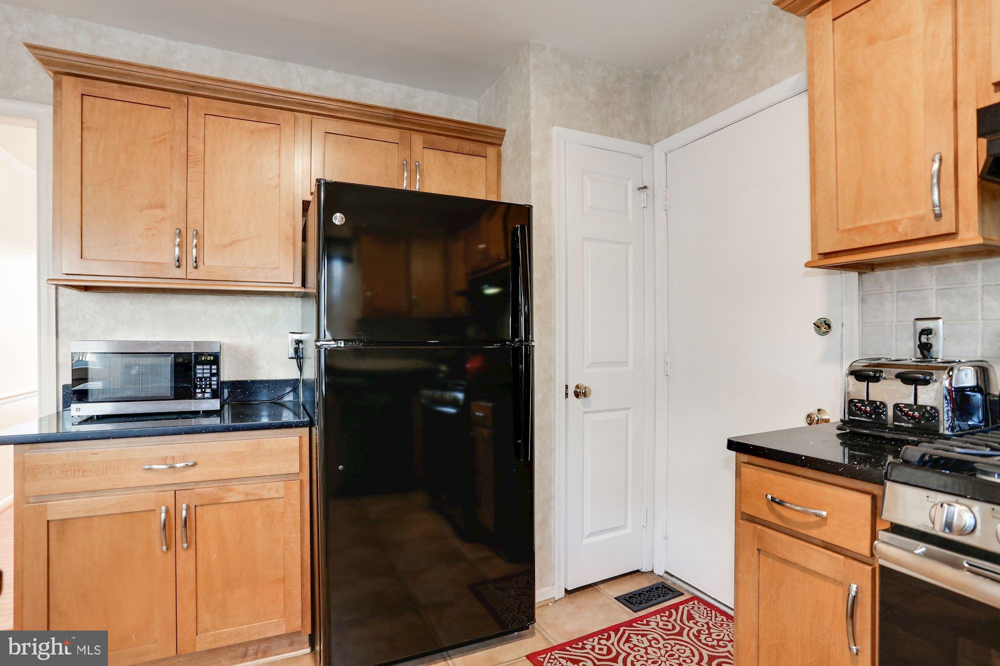 6231 Covered Bridge Road Burke, VA 22015 - Photo 29 of 52 Gallery Image 29