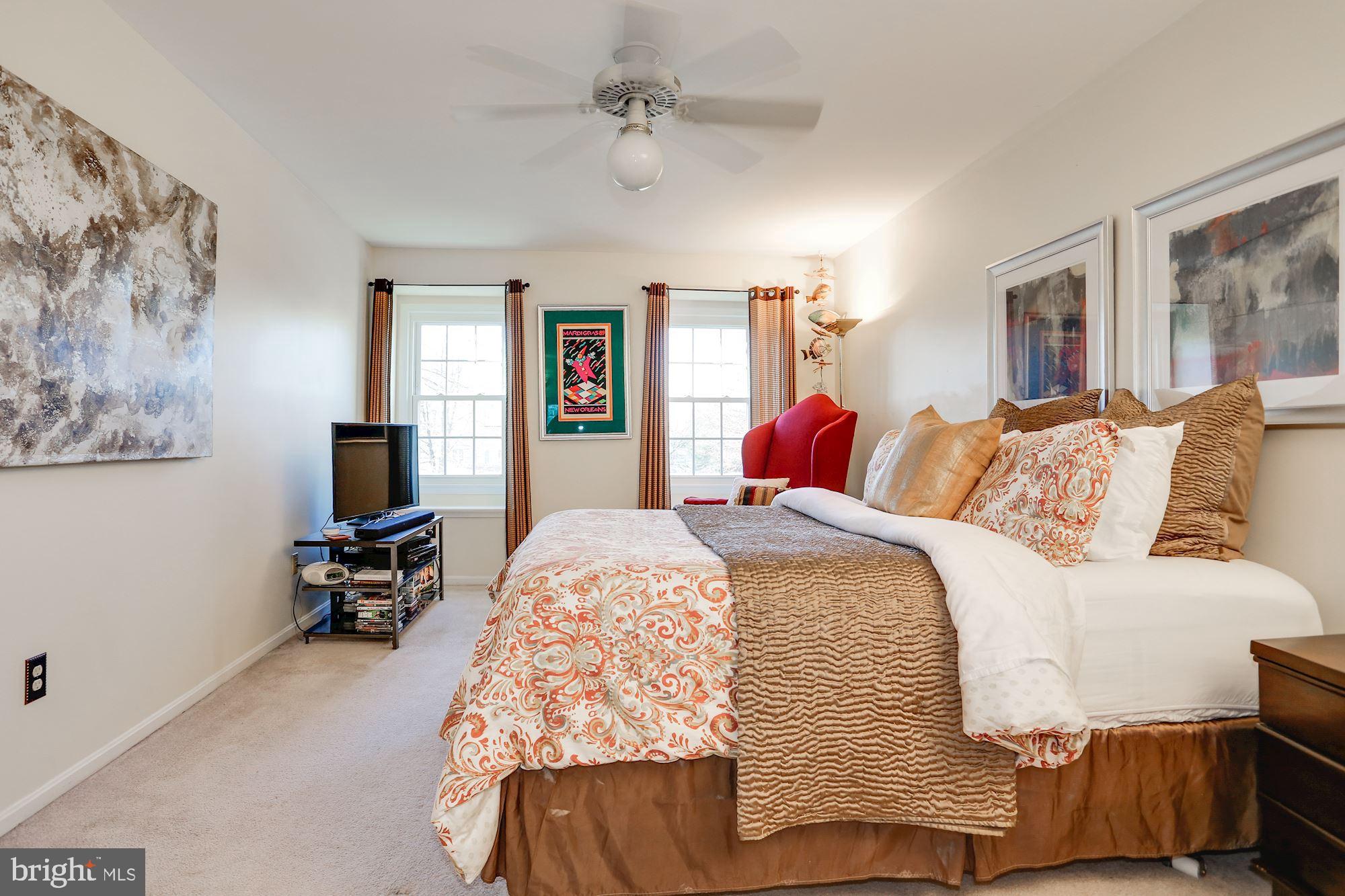 6231 Covered Bridge Road Burke, VA 22015 - Photo 38 of 52 Gallery Image 38