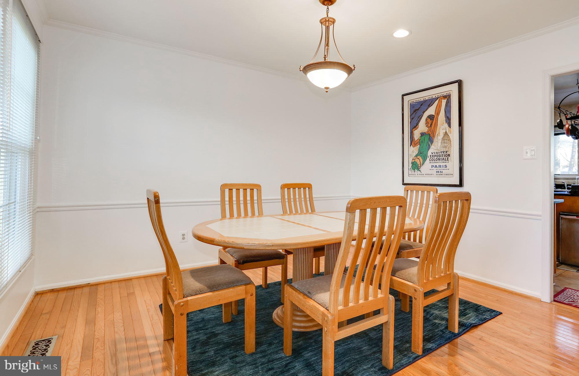 6231 Covered Bridge Road Burke, VA 22015 - Photo 10 of 52 Gallery Image 10