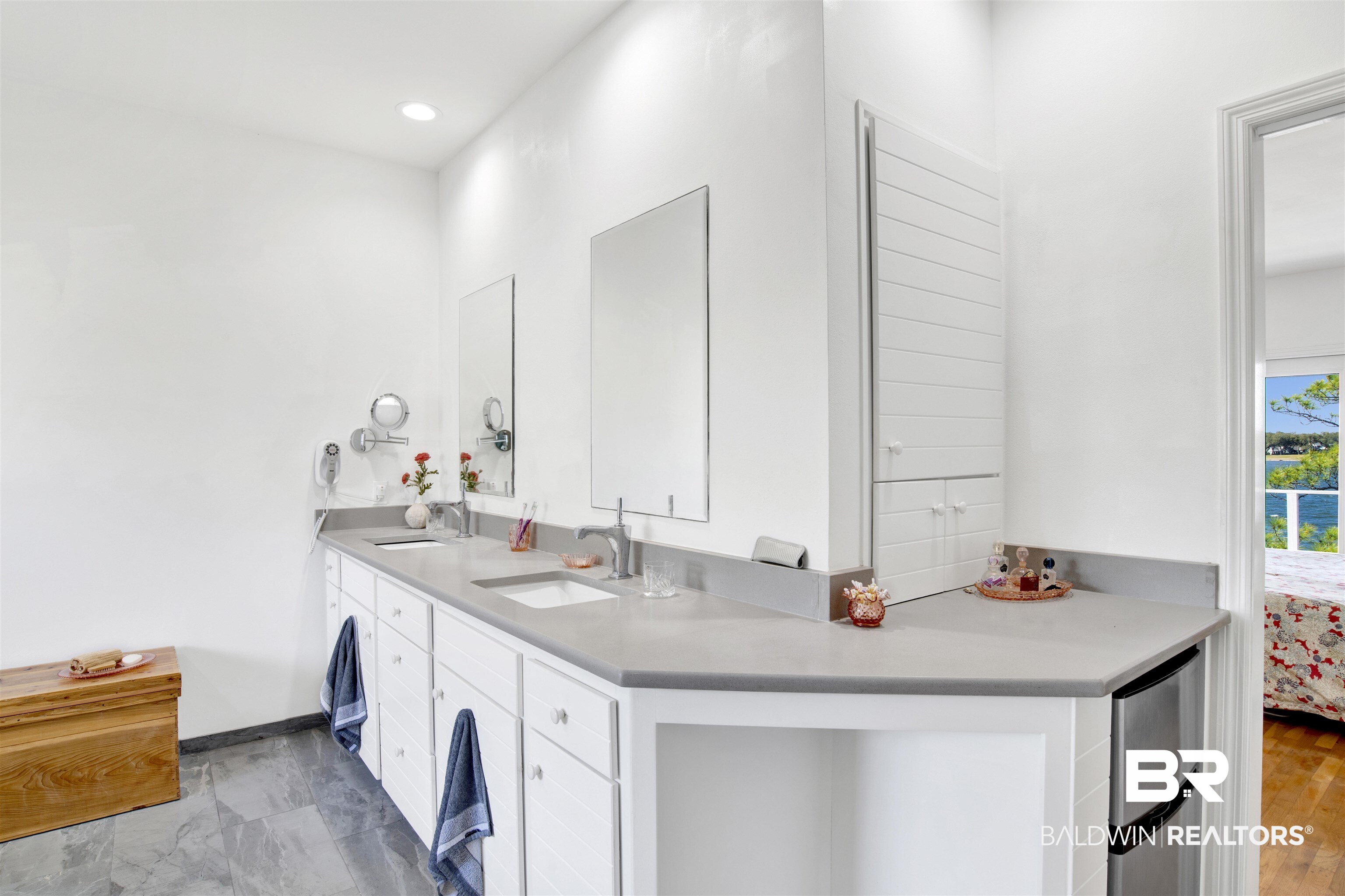 33301 River Road, Unit 25 Orange Beach, AL 36561 - Photo 20 of 44 Primary Bathroom