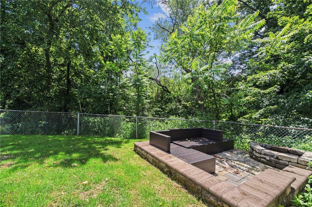 5188 Glenhurst Road Pittsburgh, PA 15207 - Photo 31 of 33 Gallery Image 31