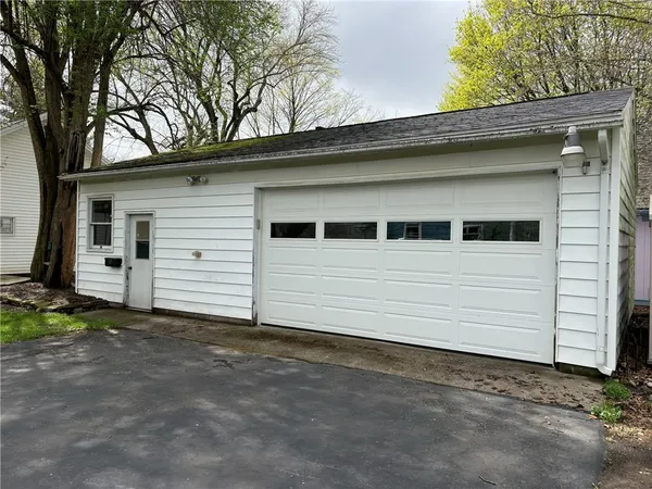 $224,900 | 73 Maplewood Avenue, Mendon, NY 14472