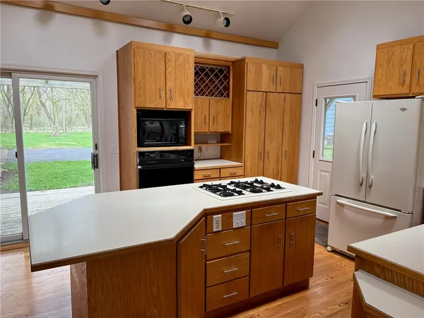 $224,900 | 73 Maplewood Avenue, Mendon, NY 14472