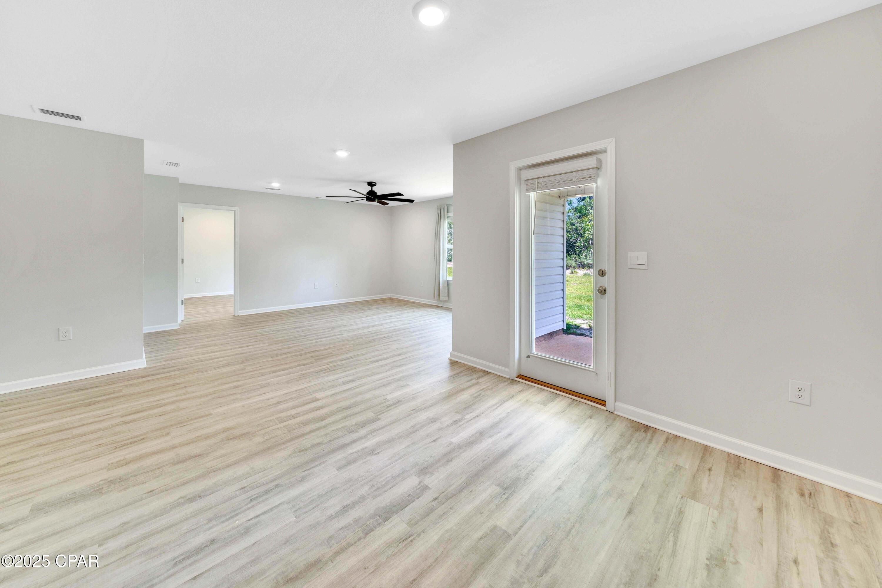 2304 Aquarius Drive Chipley, FL 32428 - Photo 23 of 77