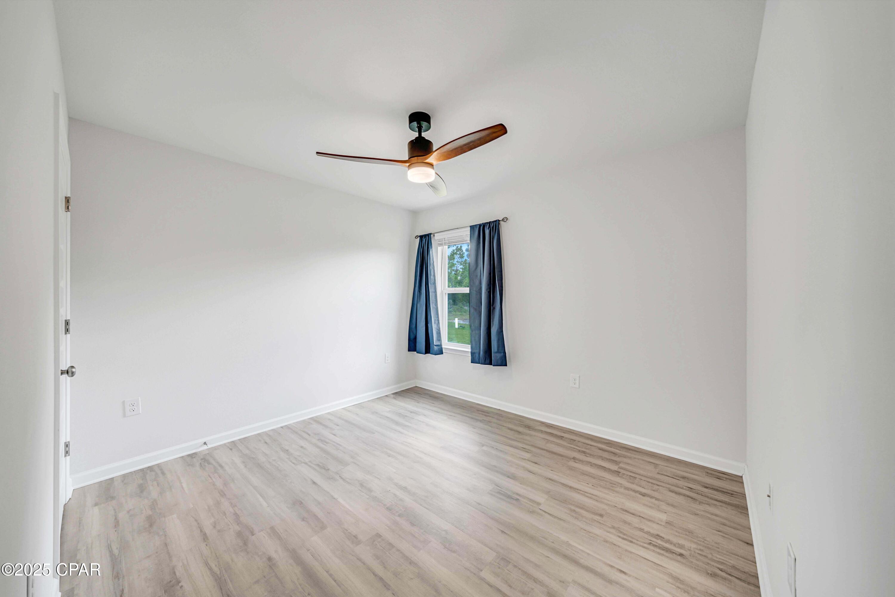 2304 Aquarius Drive Chipley, FL 32428 - Photo 34 of 77