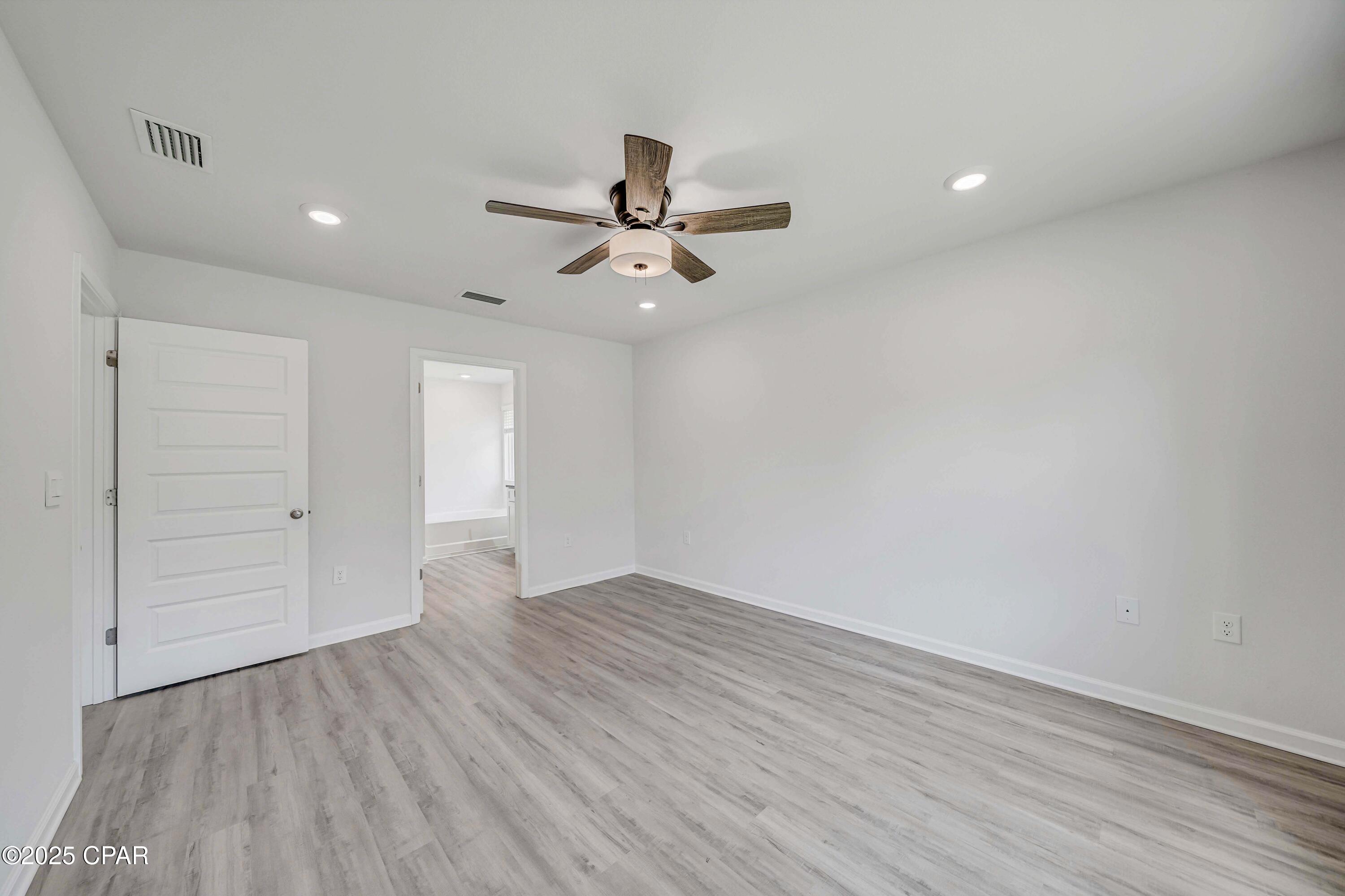 2304 Aquarius Drive Chipley, FL 32428 - Photo 41 of 77