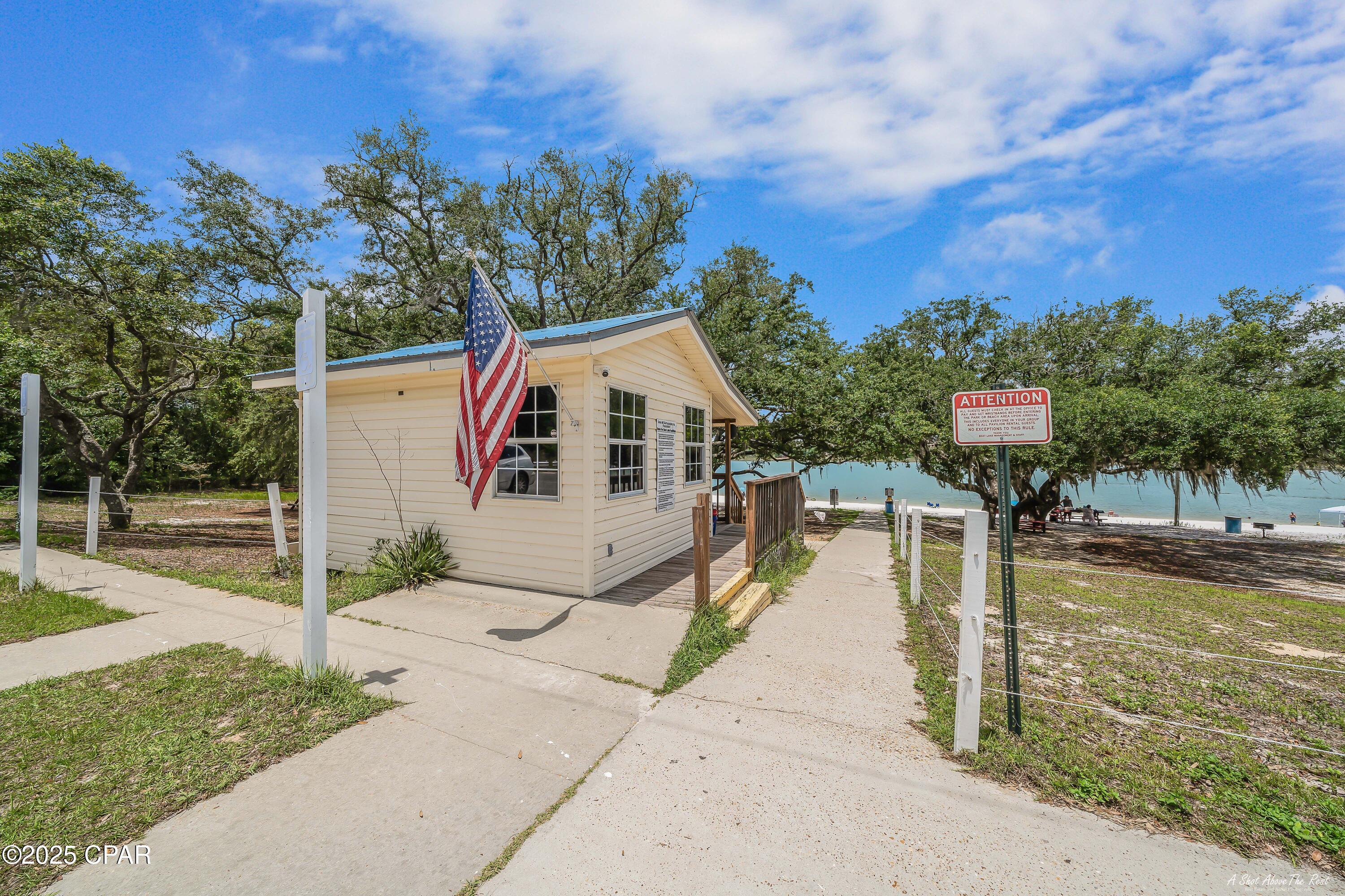 2304 Aquarius Drive Chipley, FL 32428 - Photo 60 of 77