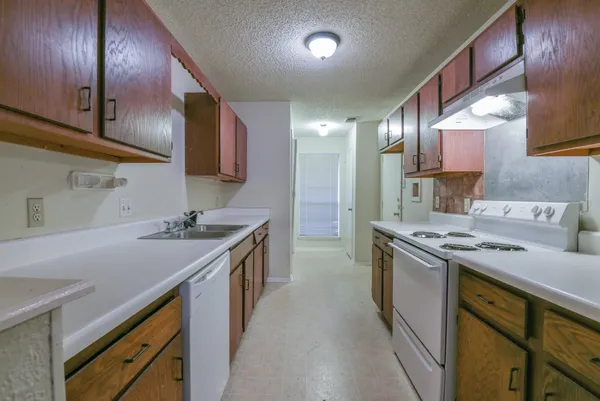 $1,475 | 23027 Banquo Drive, Spring, TX 77373