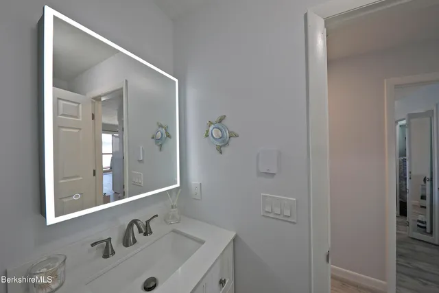 $249,500 | 580 South Main Street, Unit 16, Lanesborough, MA 01237