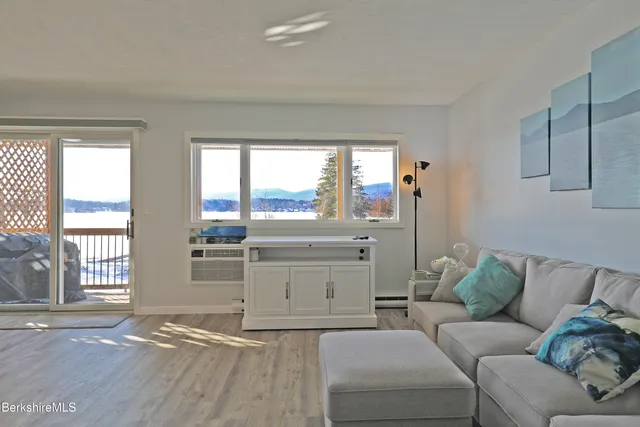 $249,500 | 580 South Main Street, Unit 16, Lanesborough, MA 01237