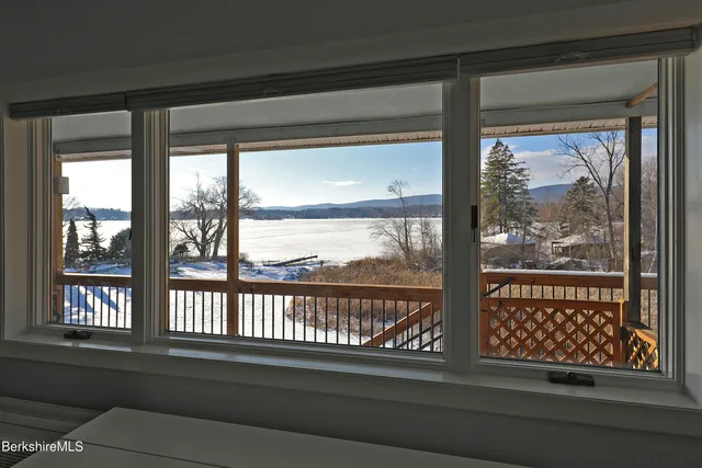 $249,500 | 580 South Main Street, Unit 16, Lanesborough, MA 01237