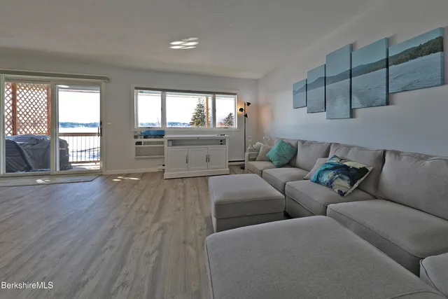 $249,500 | 580 South Main Street, Unit 16, Lanesborough, MA 01237