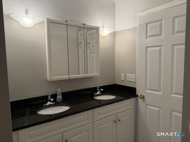 254 Old Lambert Road, Unit 254 Orange, CT 06477 - Photo 9 of 10