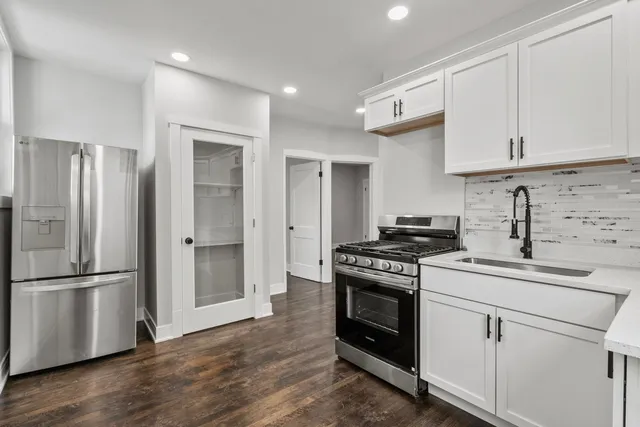 $425,000 | 7811 South Honore Street, Chicago, IL 60620