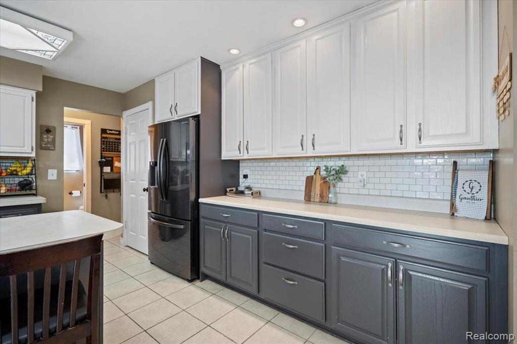 70424 Mellen Road Romeo, MI 48065 - Photo 18 of 47