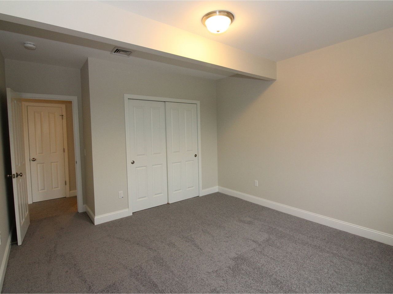 50 Laurentide Lane South Burlington, VT 05403 - Photo 20 of 36