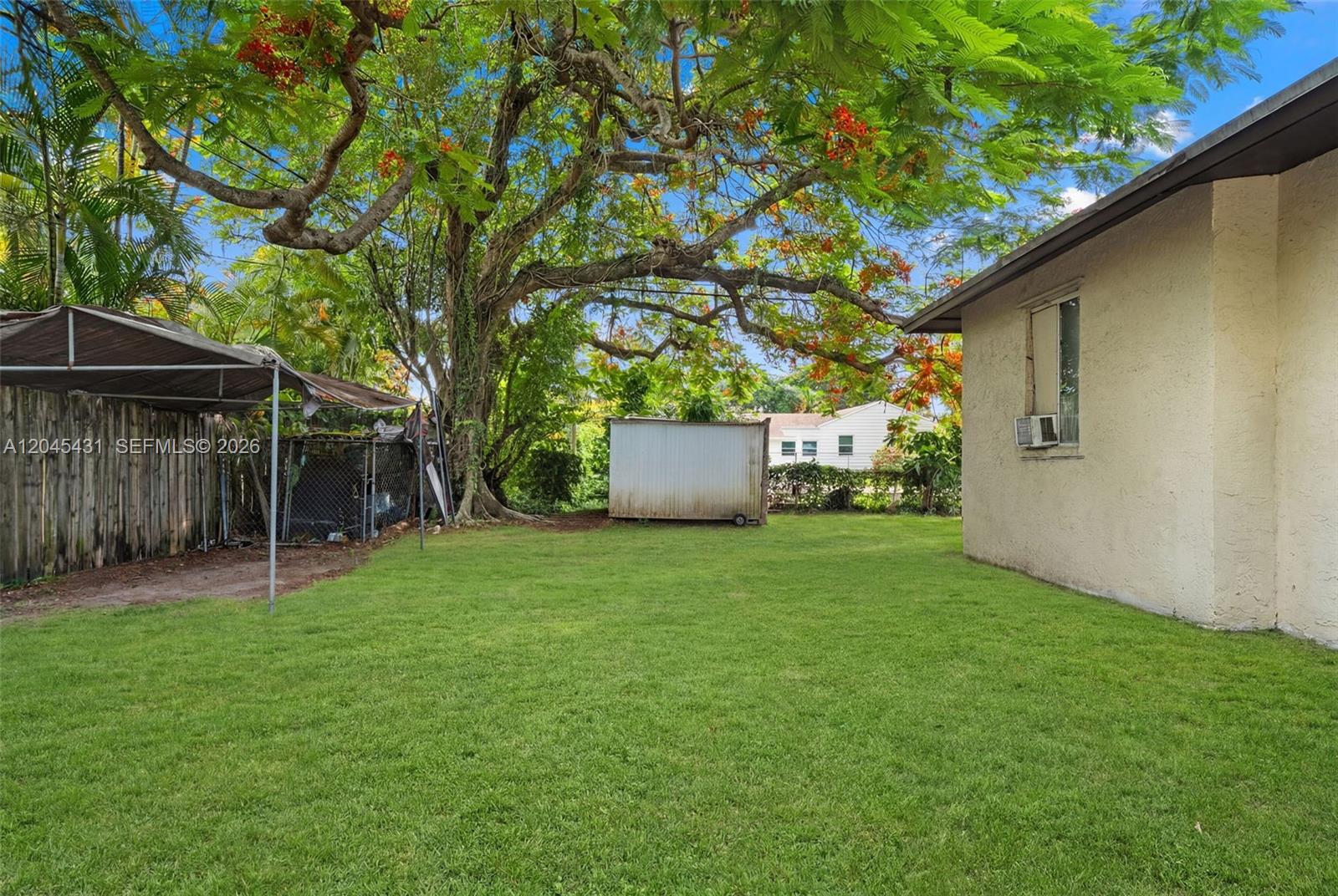 5901 Southwest 62nd Street Miami, FL 33143 - Photo 14 of 21