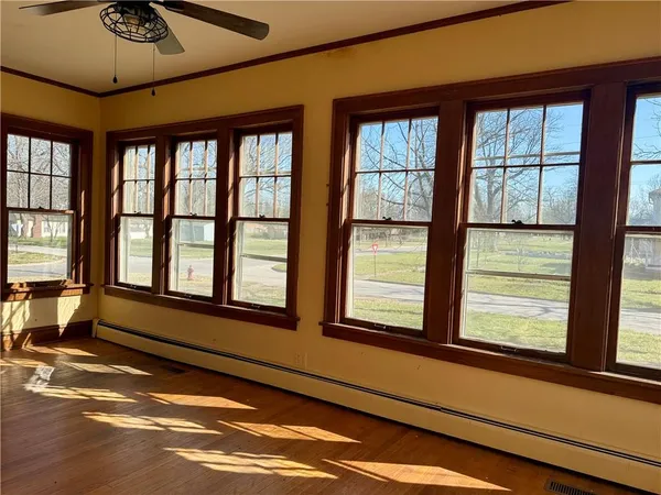 $160,000 | 416 South 6th Street, Burlington, KS 66839
