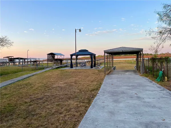 $249,900 | 335 Stephens Loop, Lake City, TX 78368