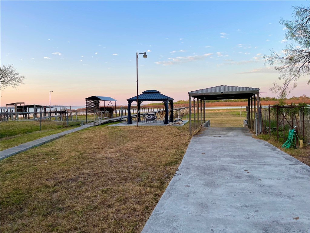 335 Stephens Loop Lake City, TX 78368 - Photo 21 of 27