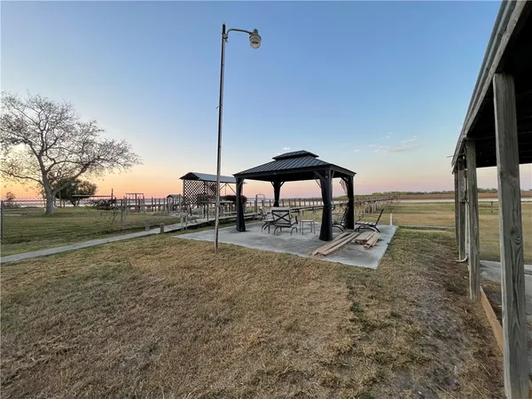 $249,900 | 335 Stephens Loop, Lake City, TX 78368
