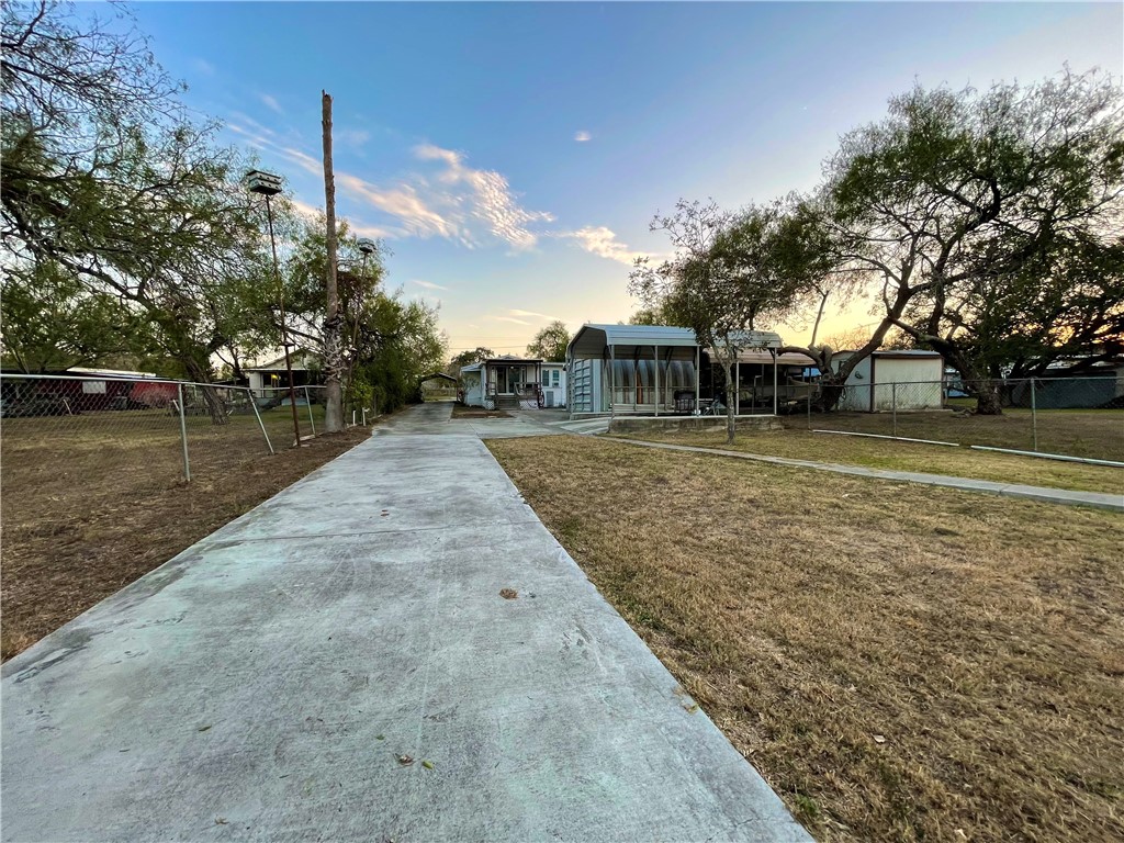 335 Stephens Loop Lake City, TX 78368 - Photo 26 of 27