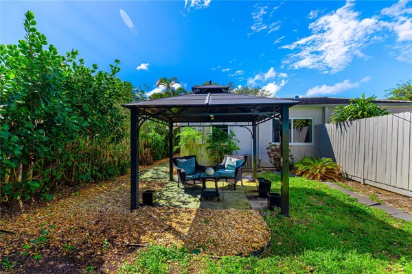 $2,500 | 1220 Northeast 16th Terrace, Fort Lauderdale, FL 33304