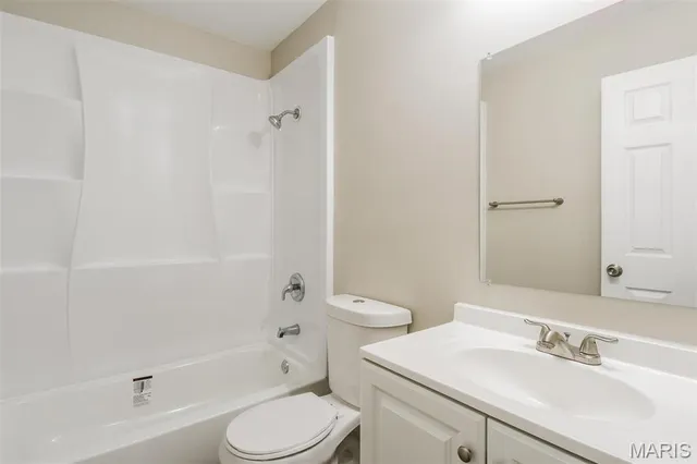 $1,445 | 1820 Yaqui Drive, Florissant, MO 63031