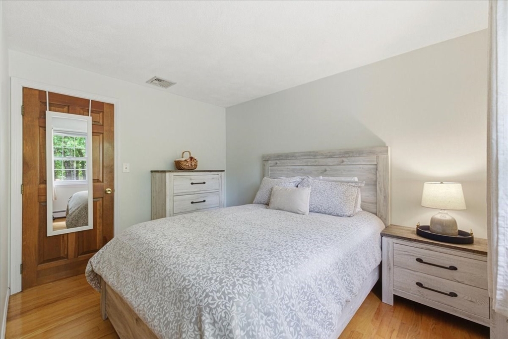 94 High Street Walpole, MA 02081 - Photo 19 of 42