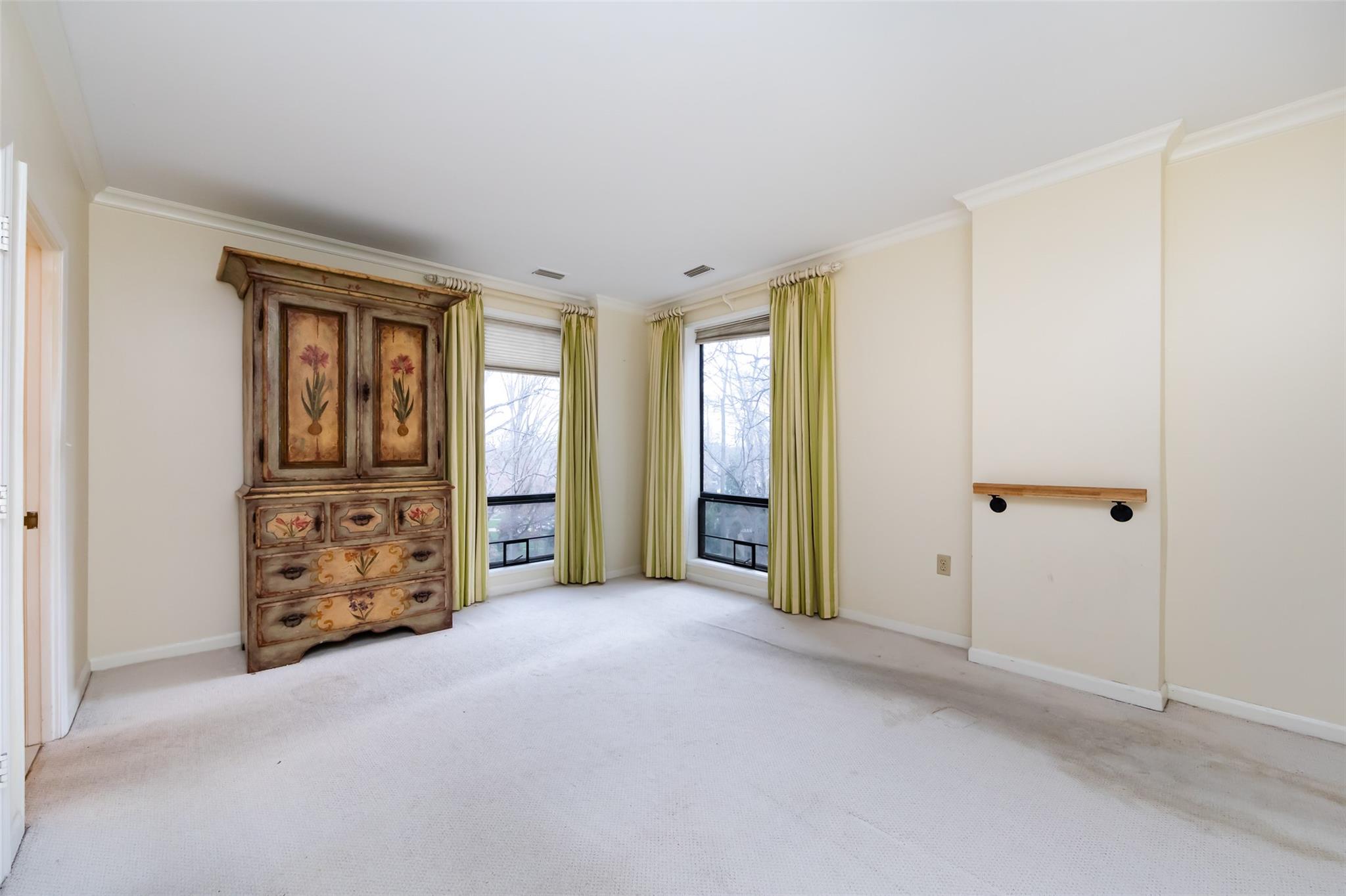 838 Cherokee Road Charlotte, NC 28207 - Photo 25 of 41 Gallery Image 25