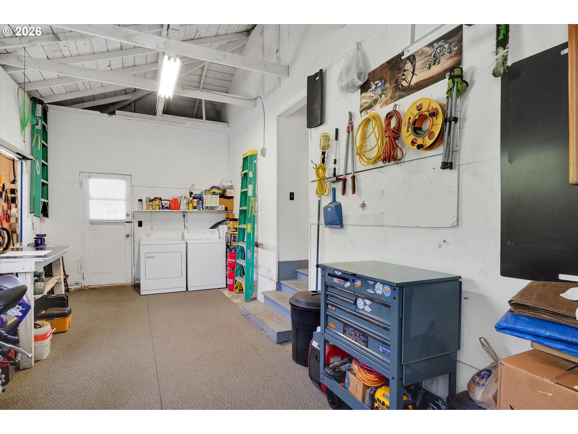 21288 South Beavercreek Road Beavercreek, OR 97004 - Photo 14 of 20 Garage