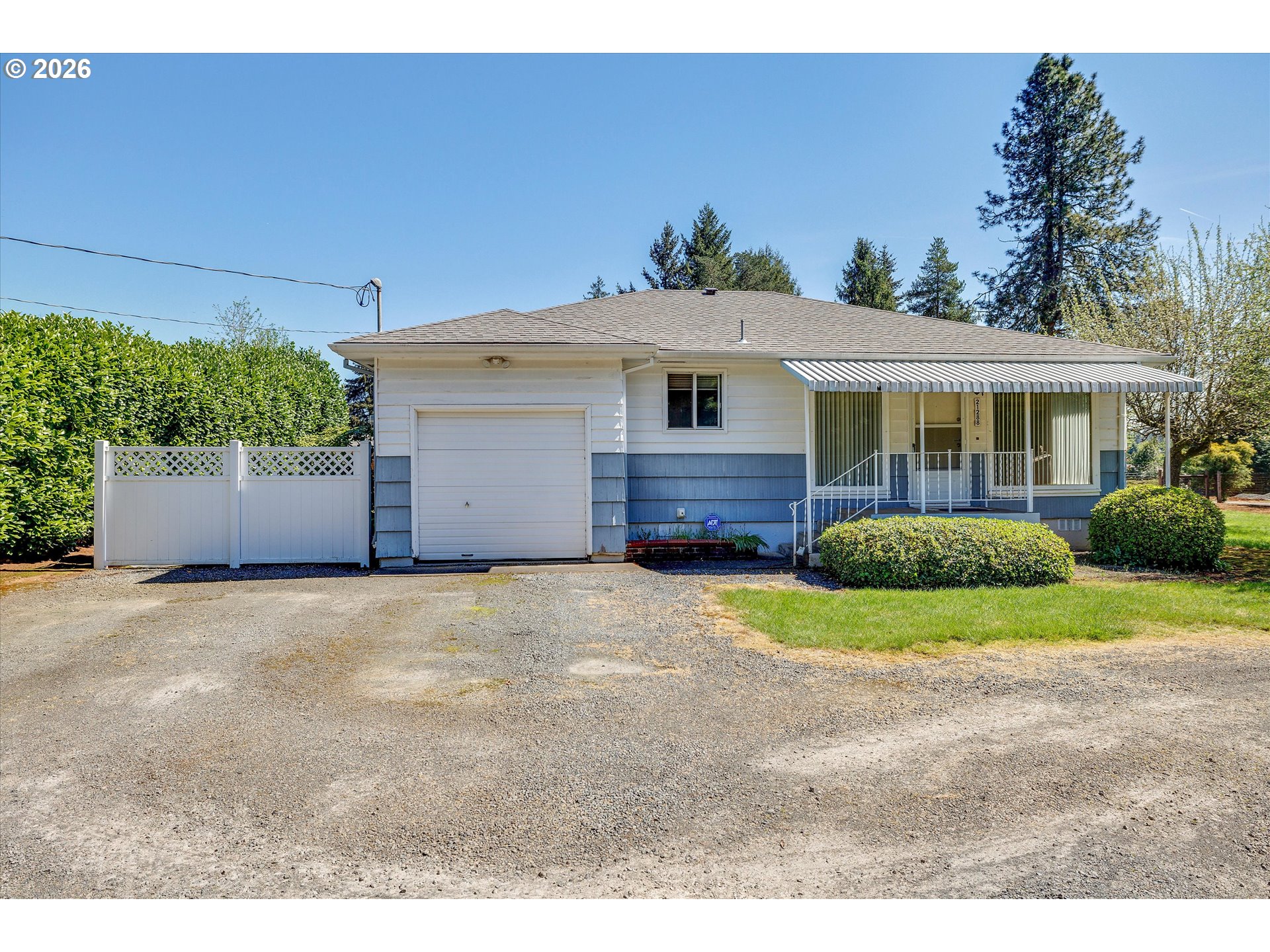 21288 South Beavercreek Road Beavercreek, OR 97004 - Photo 2 of 20 Front Yard