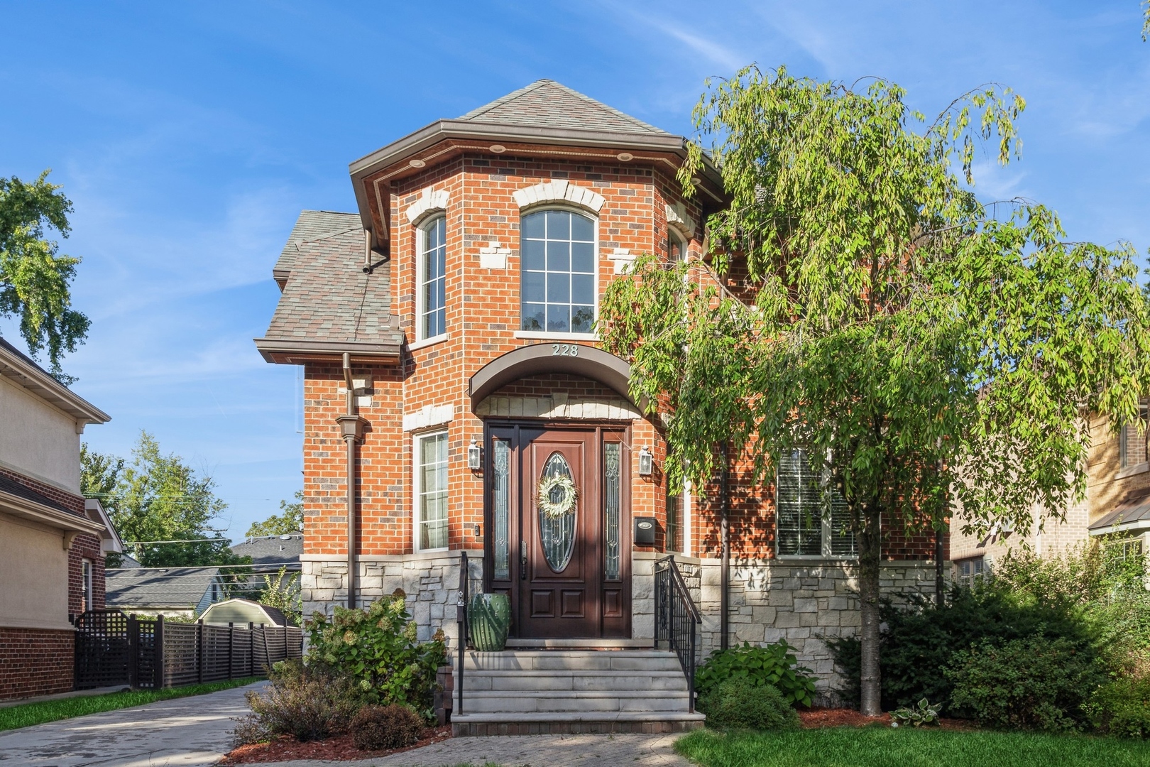 228 North Home Avenue Park Ridge, IL 60068 - Photo 1 of 19 Gallery Image 1