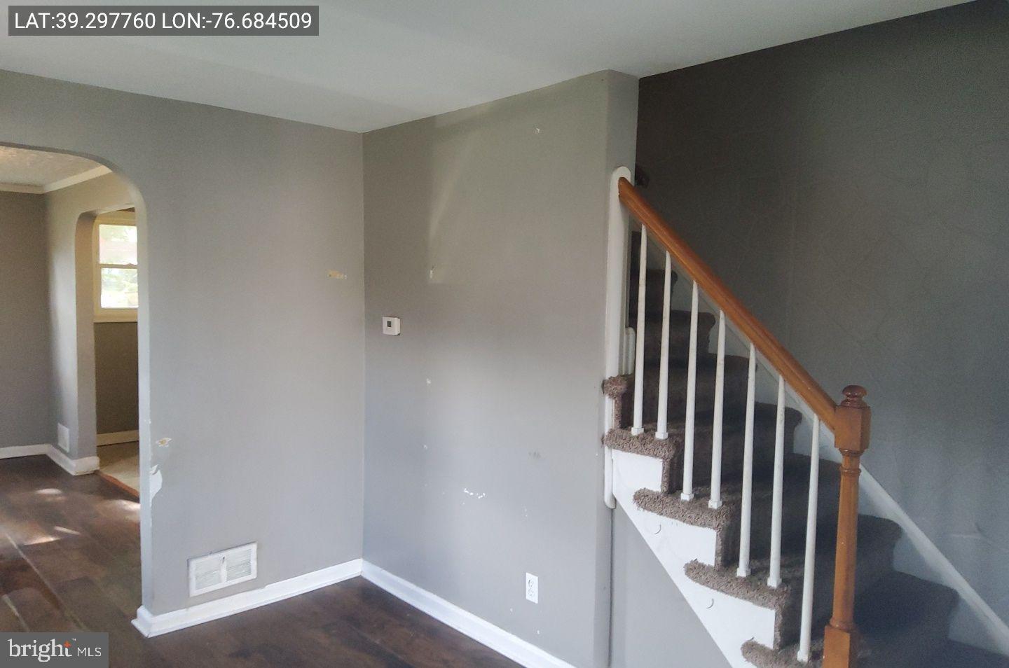 4101 Colborne Road Baltimore, MD 21229 - Photo 3 of 13 Gallery Image 3