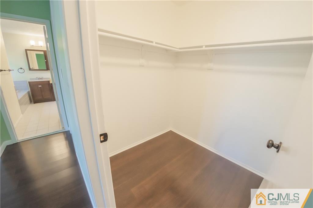 380 Draco Road Piscataway, NJ 08854 - Photo 28 of 35 a view of closet