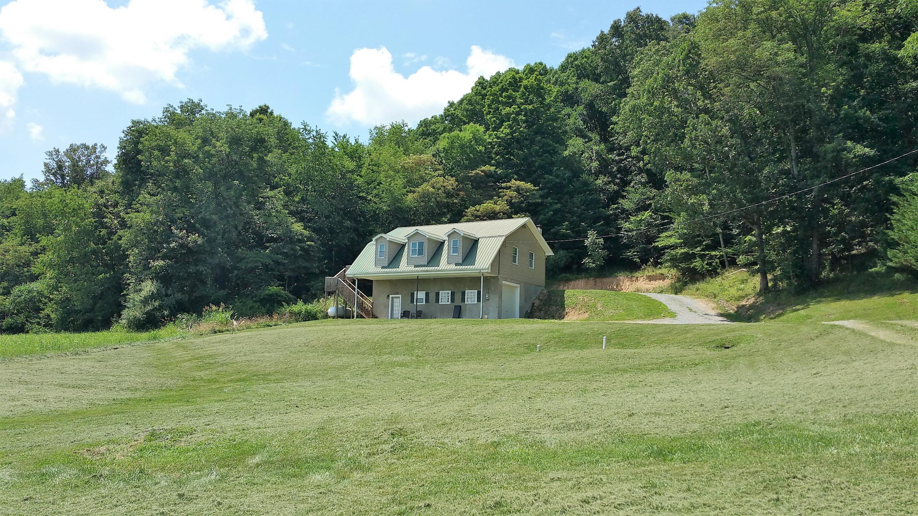 25211 Watauga Road Abingdon, VA 24211 - Photo 17 of 60 20180705_145612_001