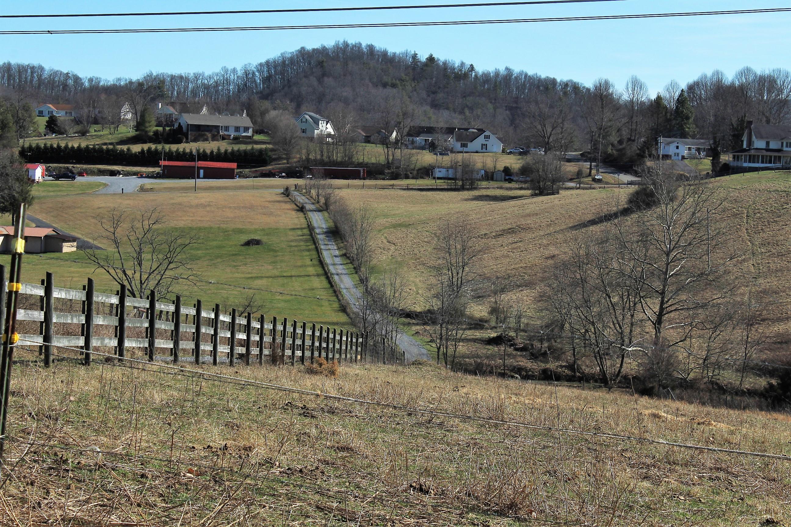 25211 Watauga Road Abingdon, VA 24211 - Photo 44 of 60 IMG_6435