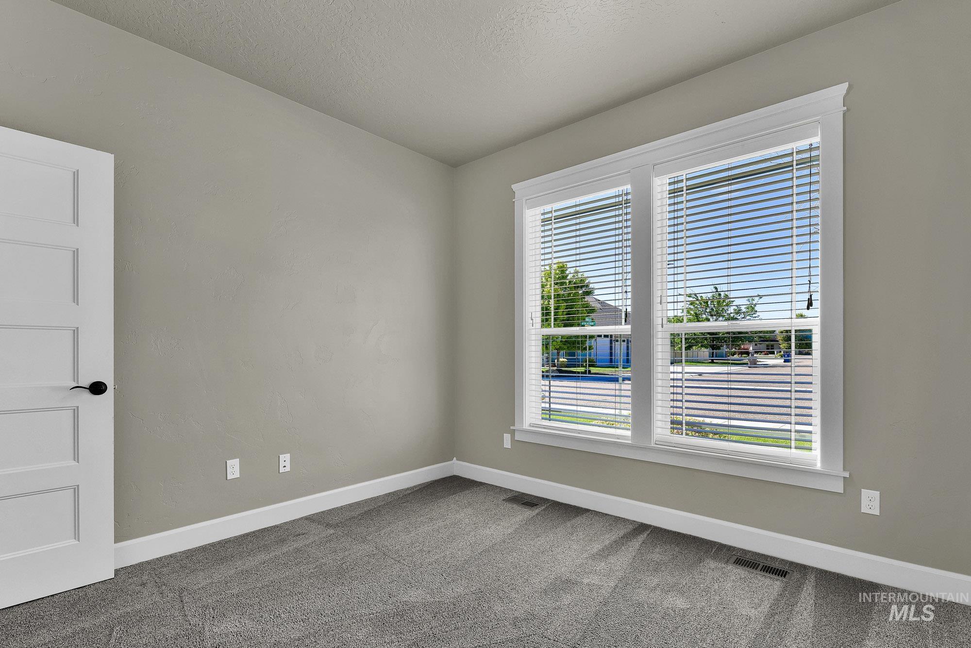 213 Appalachian Street Caldwell, ID 83607 - Photo 8 of 45