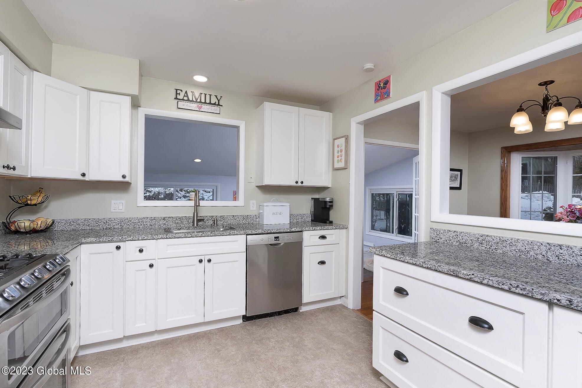 9 Eberle Road Latham, NY 12110 - Photo 15 of 34 2A696402-A23A-4A12-AD7D-E2F4A5B825B7